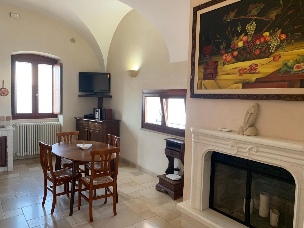 Palazzo Dei Gesuiti Appartamento Con Terrazza Privata Monopoli Eksteriør bilde