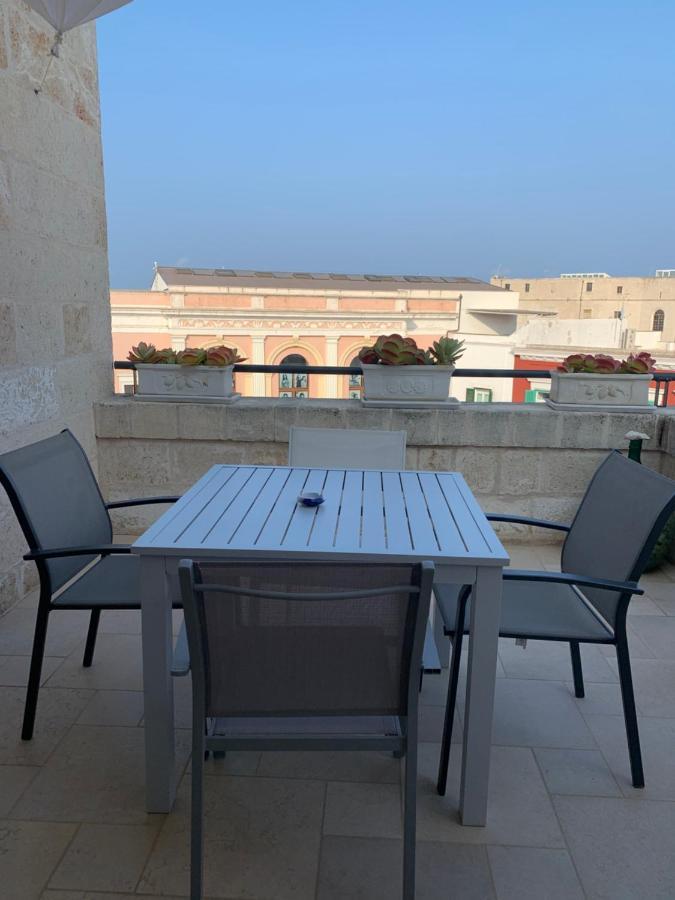 Palazzo Dei Gesuiti Appartamento Con Terrazza Privata Monopoli Eksteriør bilde